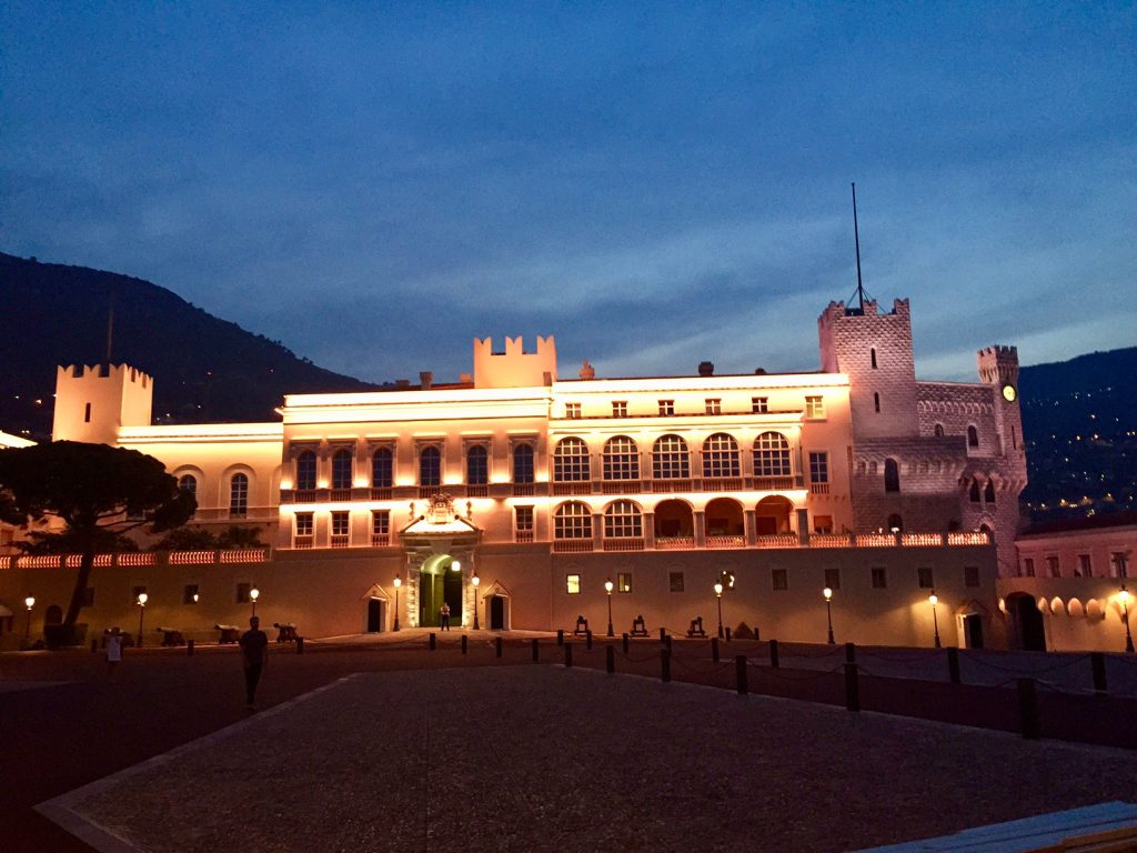 mario-hintermayer-mh-charity-podcast-eq-der-herzen-donvestor-Patio-Palace-Charity-Event-x-Monaco-Special-Olympics